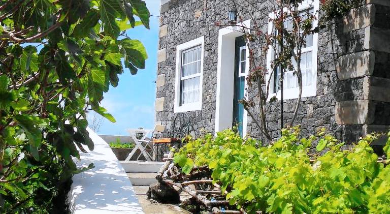 House with garden, pool & terrace | Perfect for remote work — photo 4