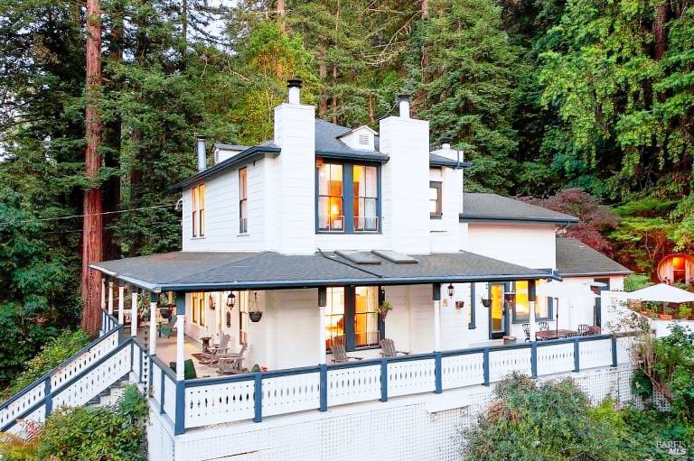 House Guerneville