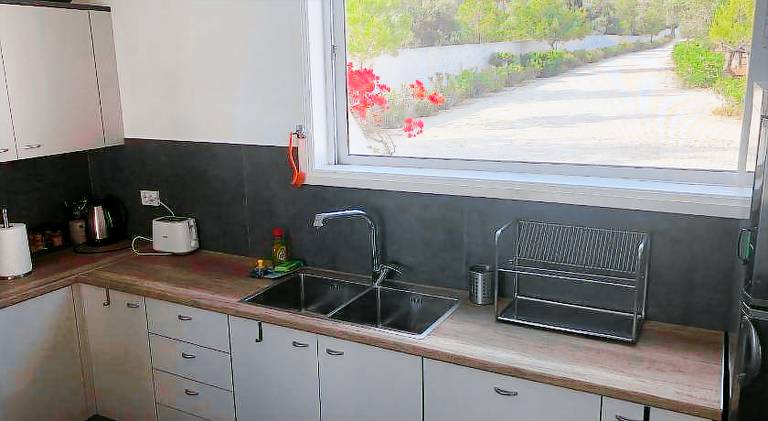 Villa with 4 rooms for 8 persons — photo 5