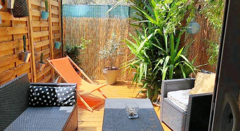 Agreable T2 traversant RDC avec terrasse - balcon - Parking 2 places - Clim portative in Montpellier