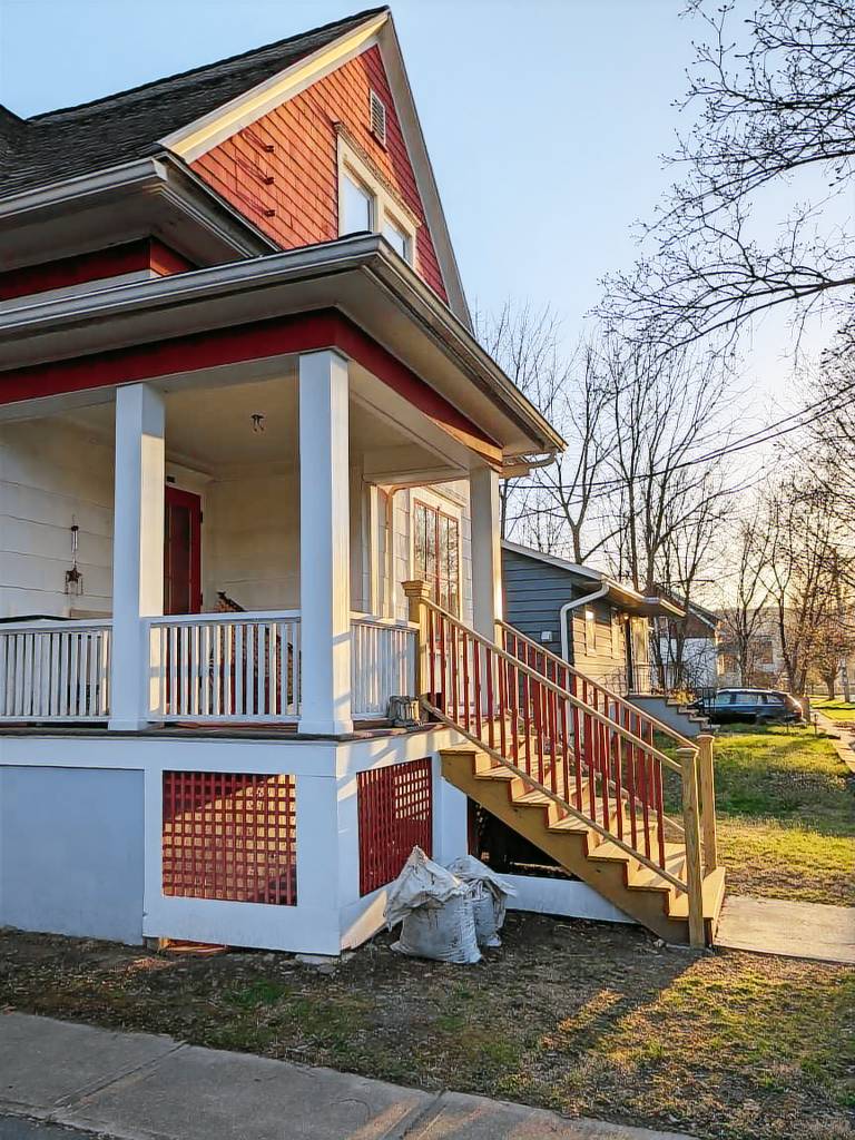 House Ithaca