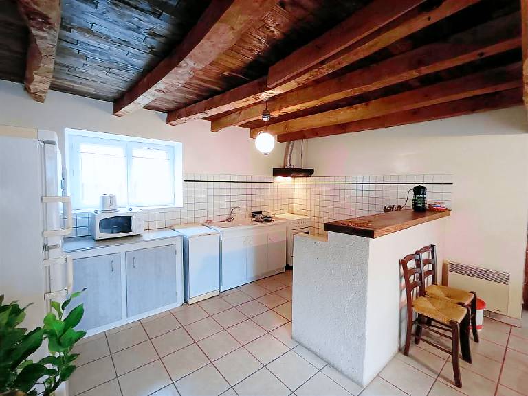 Gite with barbecue & yard | Pets allowed — photo 5