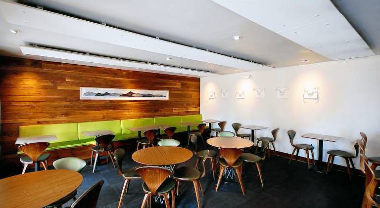 Modern Hotel — photo 3