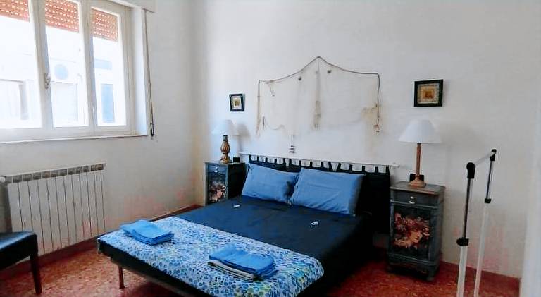 Rental apartment with 2 rooms for 5 persons in Viareggio