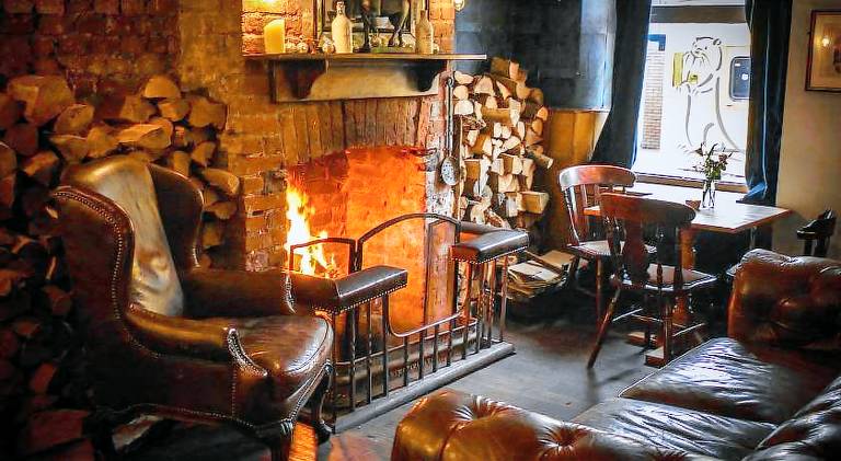 The Dark Horse Pub — photo 4