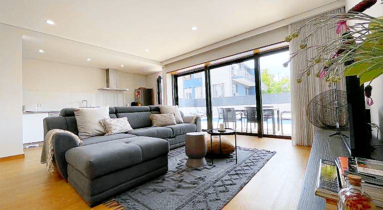 Fully equipped house with barbecue, private pool & yard | Dogs allowed — photo 2