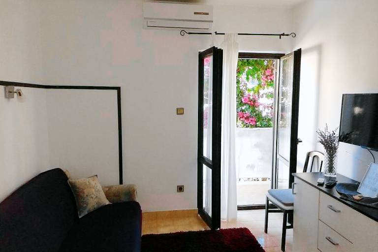 Two bedroom apartment near beach Okrug Donji, Čiovo (A-25470-a) — photo 2
