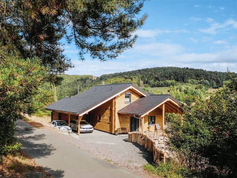 In Nieder Werbe mit Gro&szlig;er Terrasse