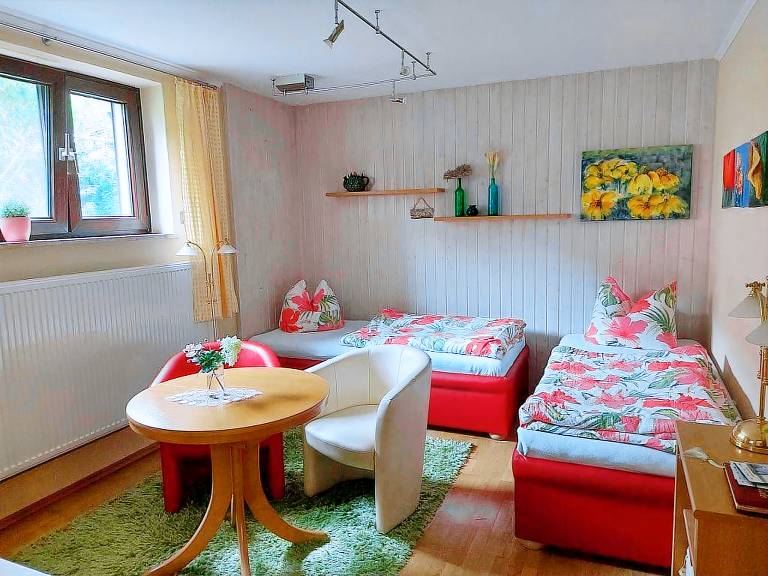 Ferienwohnung T&ouml;pfern und Meer