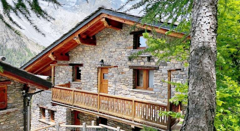 Apartment with 2 rooms for 6 persons in Courmayeur