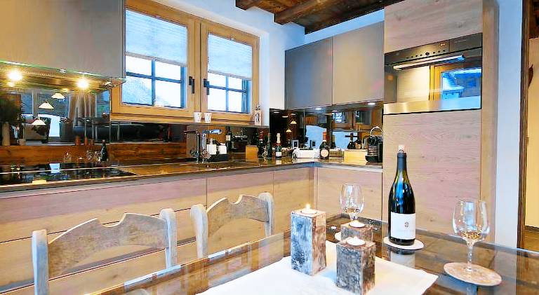Pleasant vacation home with hot tub | Close to the ski | Pets are welcome — photo 2