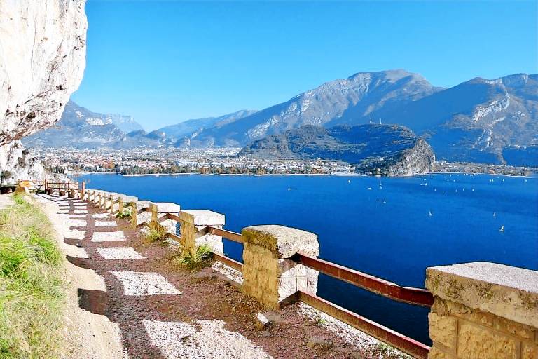 Appartament on Riva Del Garda — photo 5