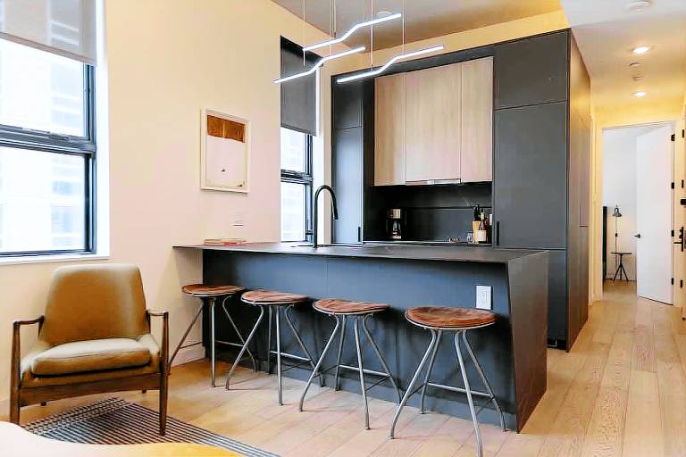 Sosuite 1BR Apt w Roof Deck Gym Laundry