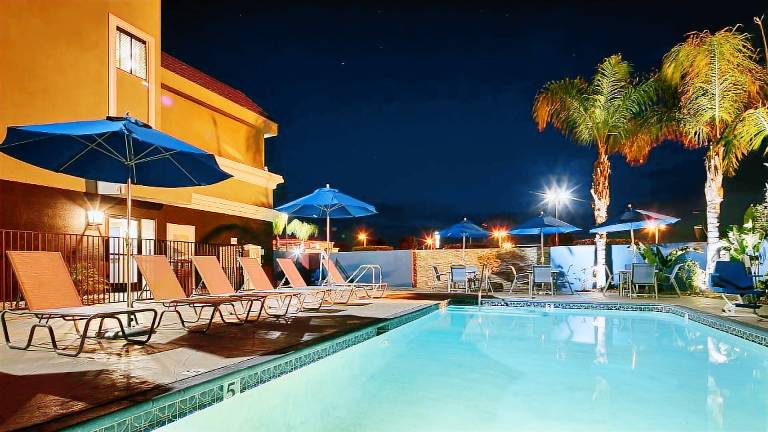 Best Western Plus Diamond Valley Inn — photo 3