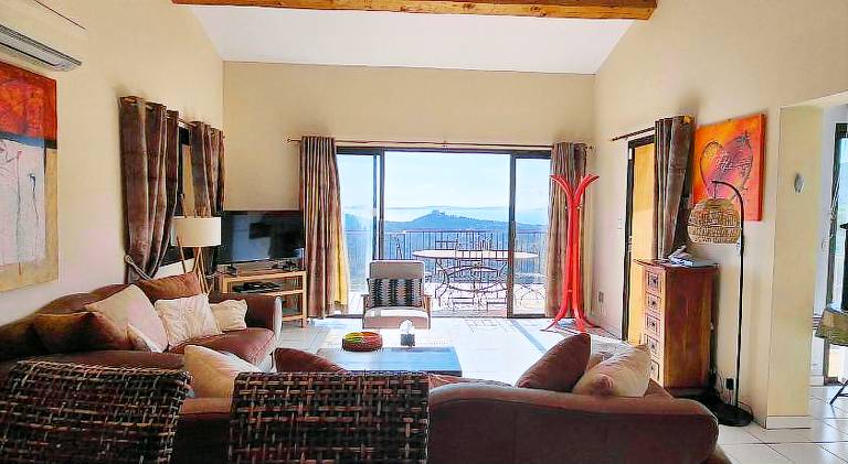 Lovely villa with pool | Pets allowed — photo 2