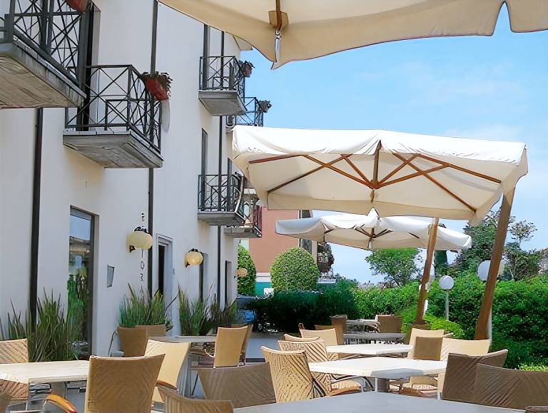 Hotel Dori in Peschiera del Garda