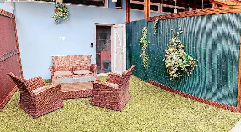 Rental apartment with terrace & barbeque — photo 4