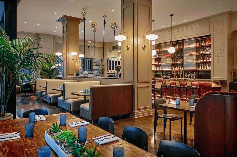 Renaissance Saint Elm Dallas Downtown Hotel — photo 4