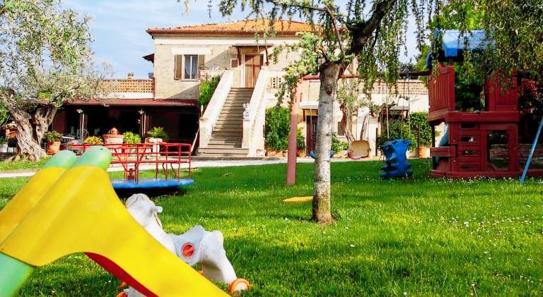 Wonderful farm with yard | Dogs allowed in Pescara