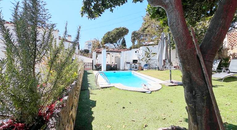 House with pool in Torremolinos