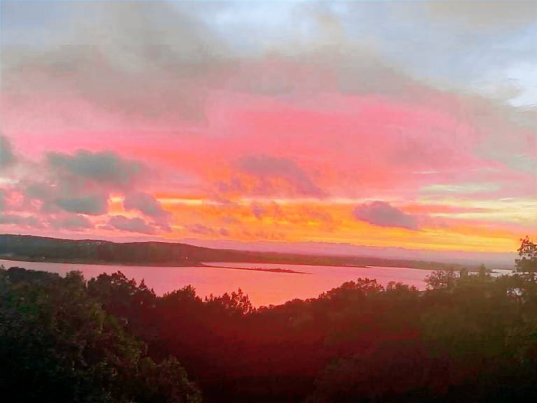 House Canyon Lake