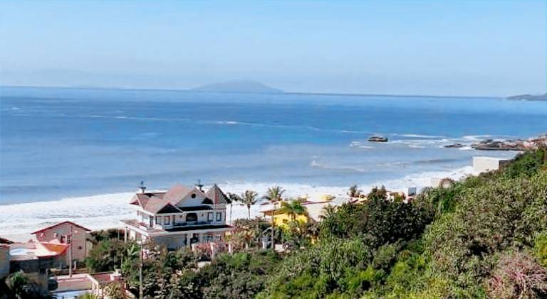 Dragonfly Beach House — photo 4