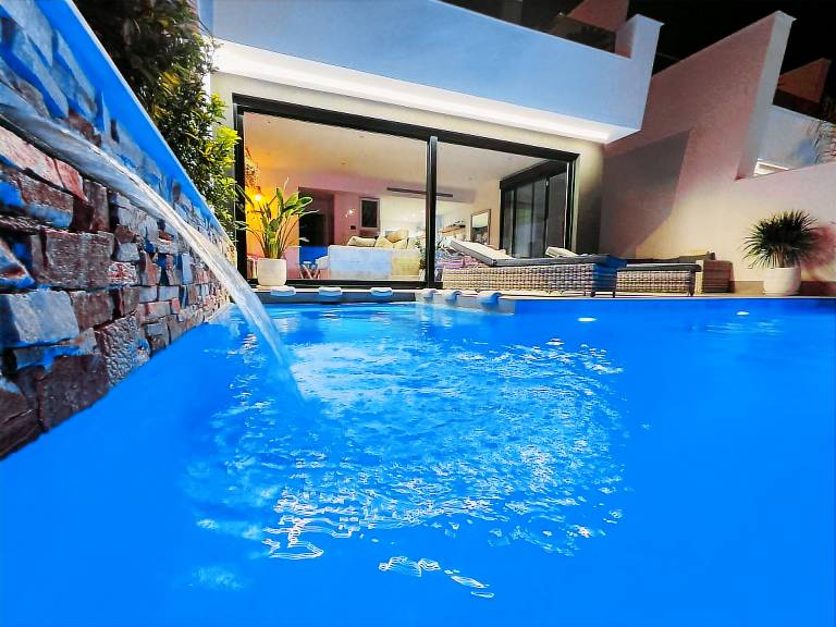 Fully equipped villa with terrace, private pool & hot tub | Pets are welcome in Murcia