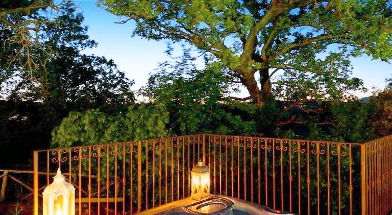 Charming vacation home with grill, patio & pool | Good for workation | Pets are welcome — photo 2
