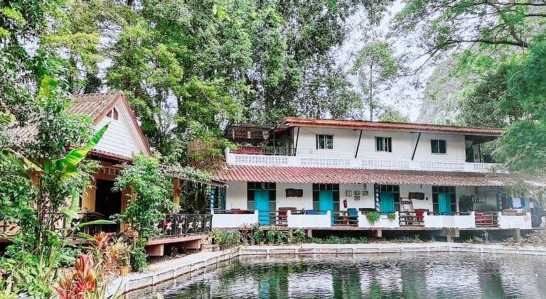 Baan Suanthip Homestay - Aoluek Natural Retreat in Krabi