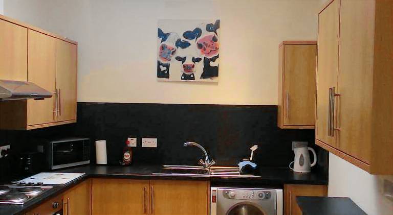 Eastgate Apartments — photo 4