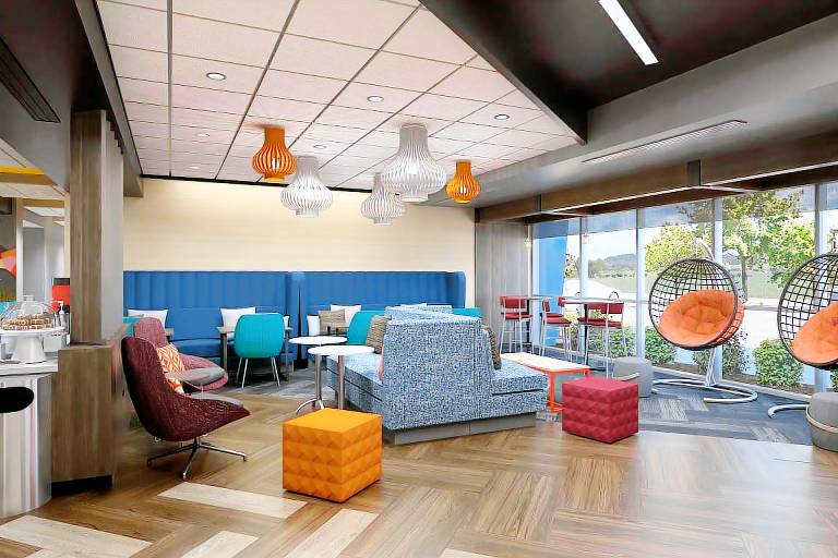 Tru by Hilton Midland East — photo 3