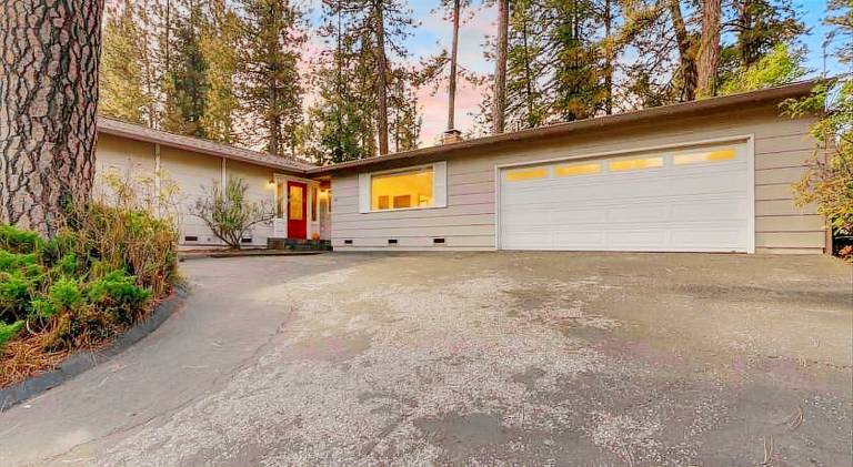 Vacation home | Dogs allowed in Grass Valley, CA
