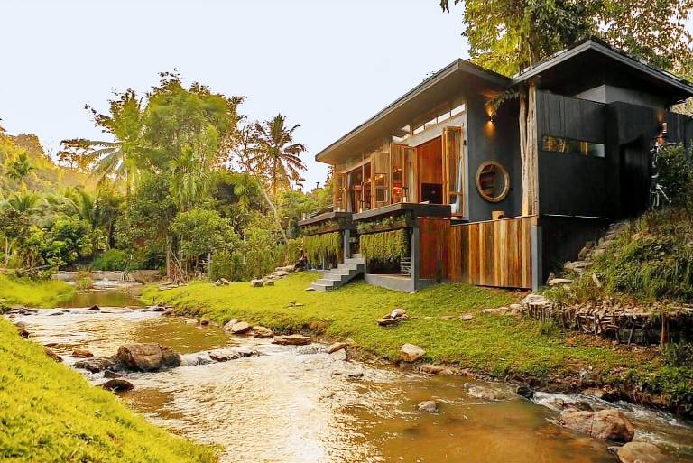 House Saluang