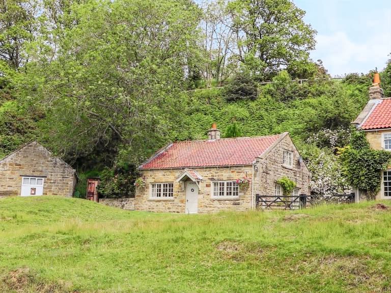 Cottage  Grosmont