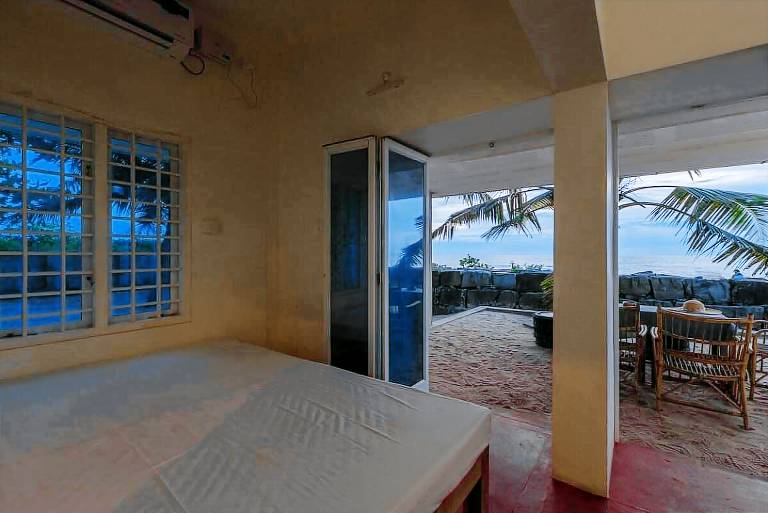Beach House Pet-friendly beachfront 1bhk villa — photo 2