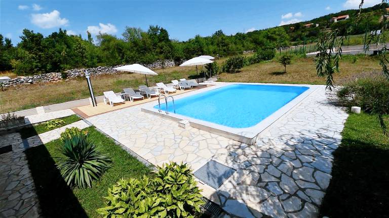 Apartma Sinj