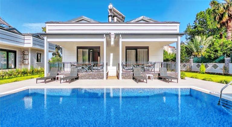 100 m² Villa