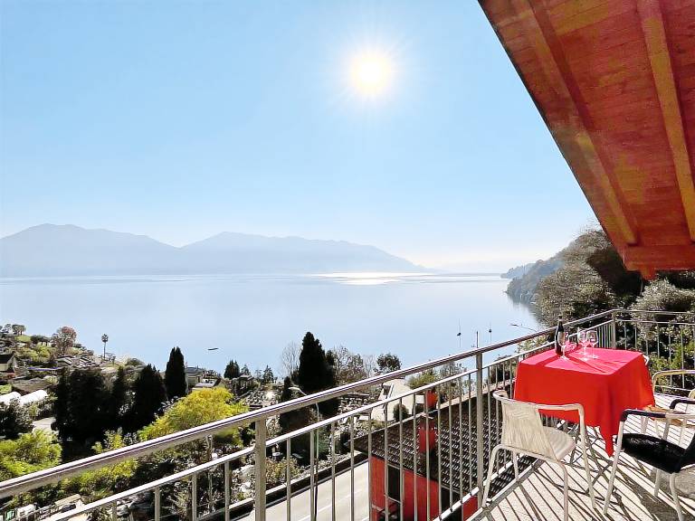 Fully equipped pleasant holiday apartment with patio | Next to the beach | Pets allowed — photo 3