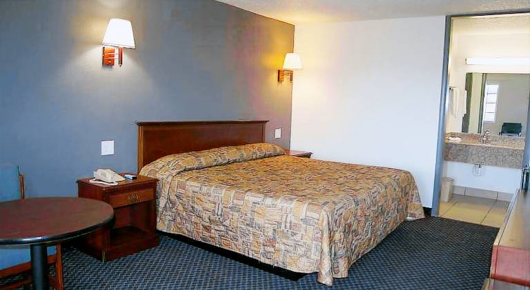 Executive Inn — photo 5