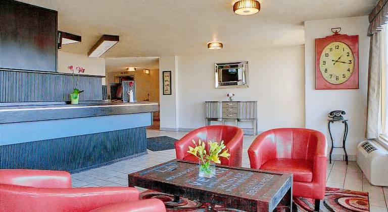 Inn at the Convention Center — photo 2