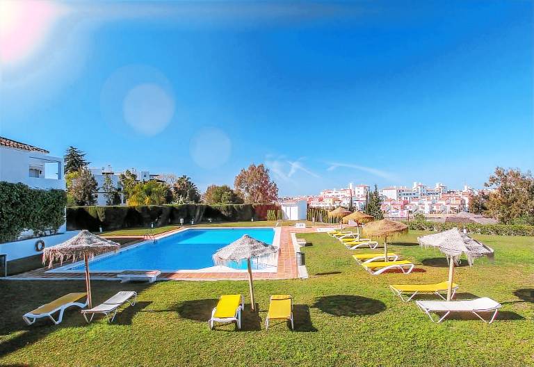 Family-friendly beautiful house with fast internet, garden & pool | Sea view | Perfect for remote work | Dogs allowed — photo 2