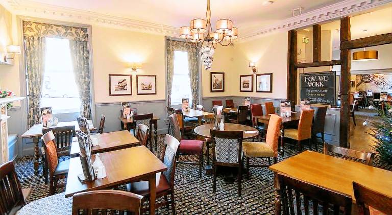 The Wellington — photo 2