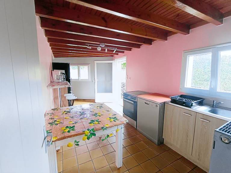 Cottage 'Gite 12 Pers Maxi Proche Wimereux' with Private Garden and Wi-Fi — photo 3