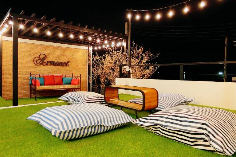 Villa with garden, barbecue & pool — photo 3
