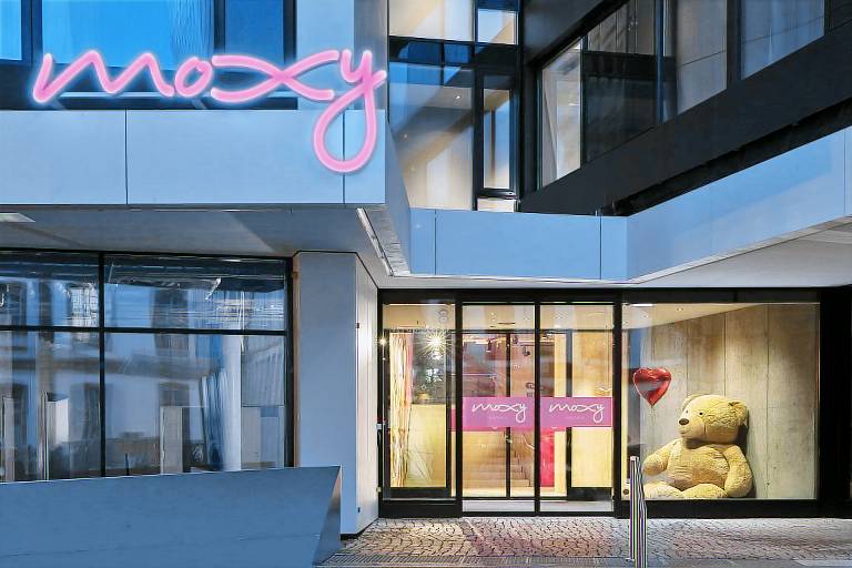 Moxy Frankfurt City Center — photo 5