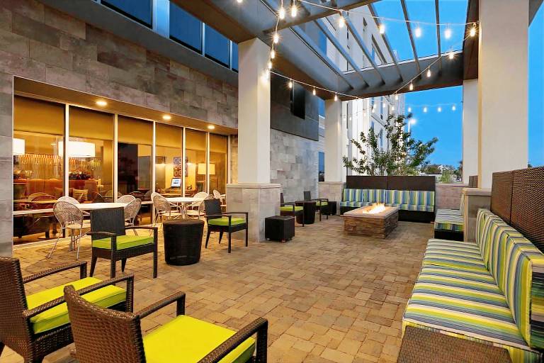 Home 2 Suites by Hilton Phoenix Chandler — photo 3