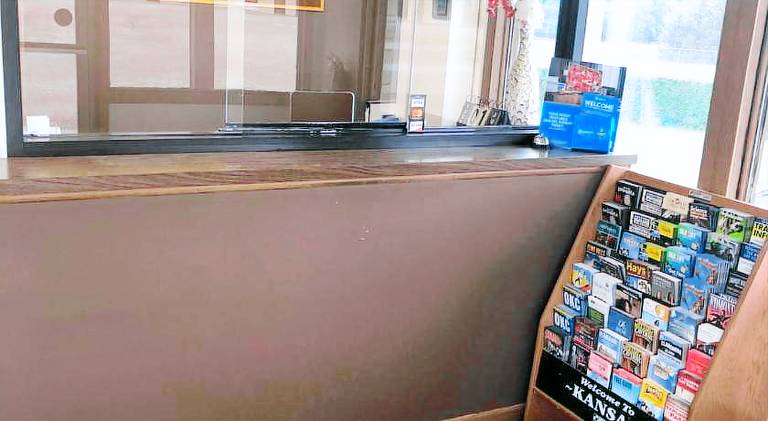 Budget Host Inn - Emporia — photo 2