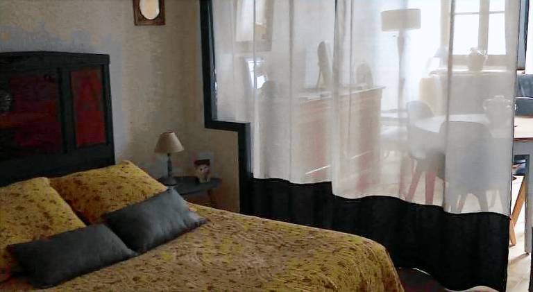 House with 1 room for 5 persons in Mende