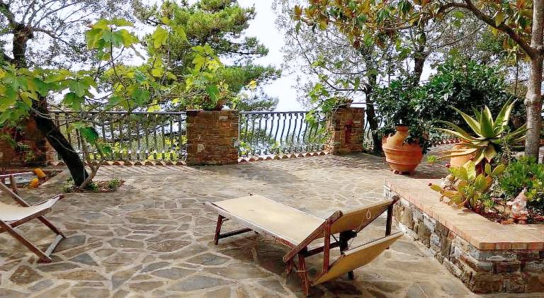 Rental apartment with terrace & BBQ — photo 4