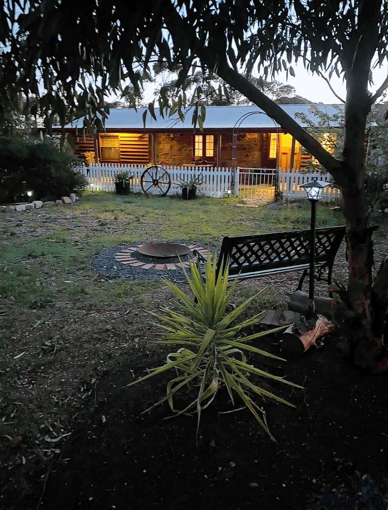Cottage Burra